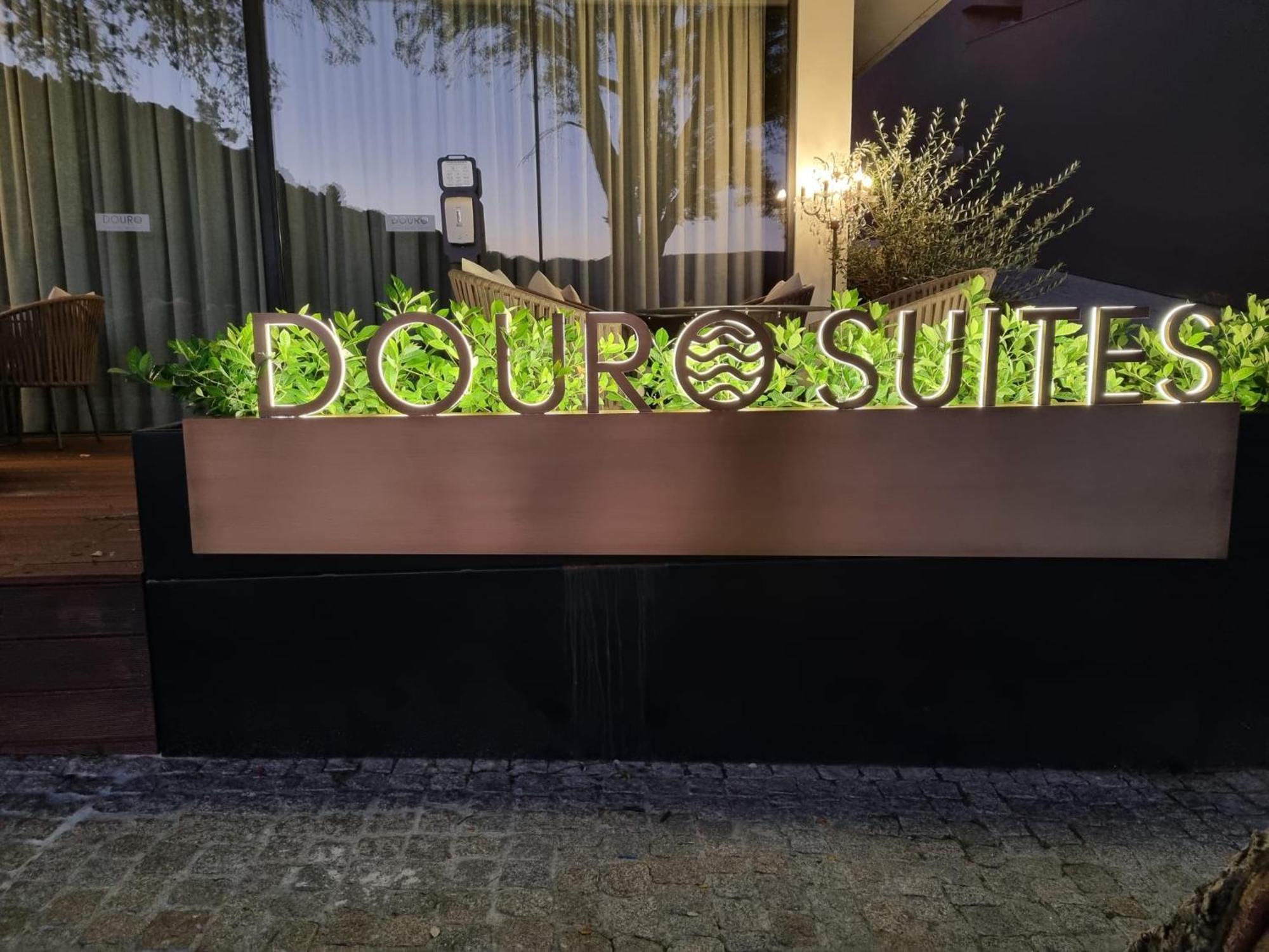 Douro Suites Ribadouro Exteriör bild